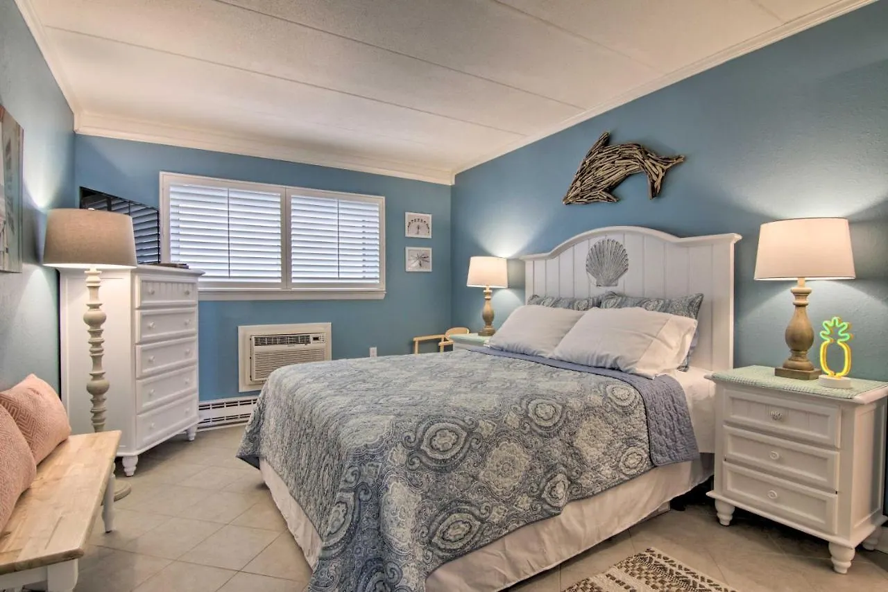 Condo Retreat With Balcony On Ocean City Beach! United States